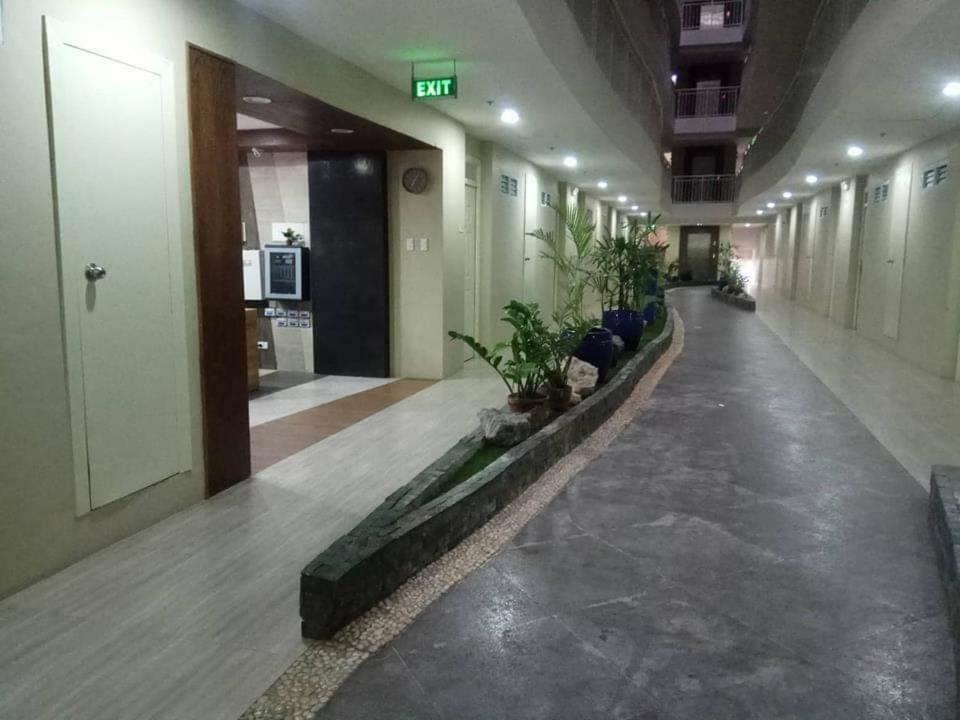 Benj Comfy Condo - Studio Unit With Car Park Lapu-Lapu City Eksteriør bilde